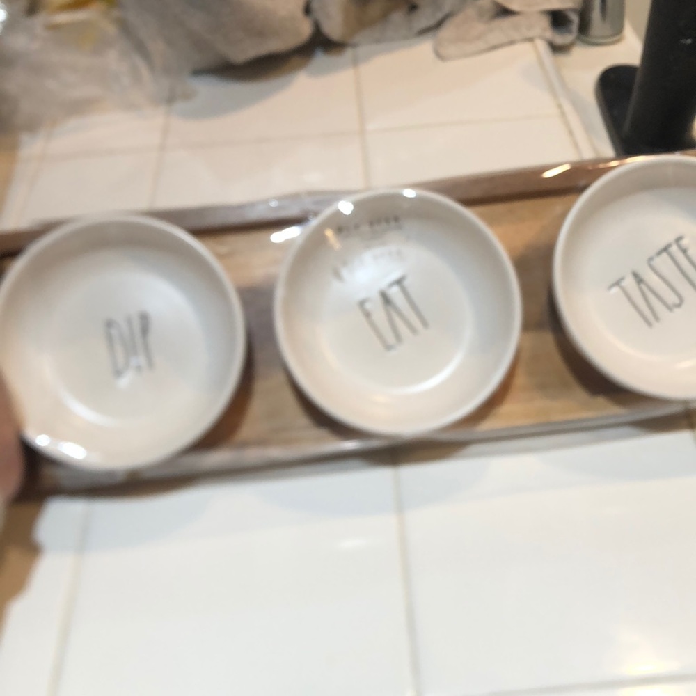 Rae Dunn Dip eat taste bowls